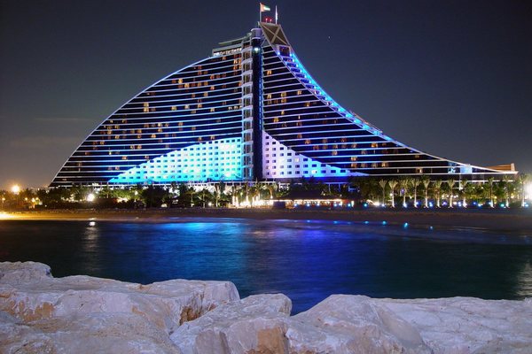 Jumeirah Beach Hotel 5*