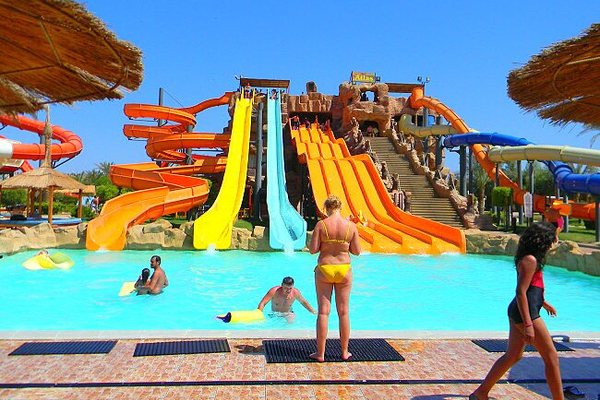 Аквапарк Cleo Park