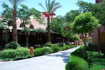 Мадінат Макаді