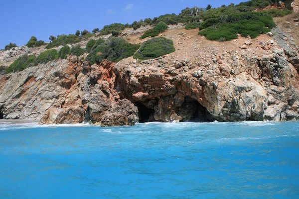 Печери Аланії