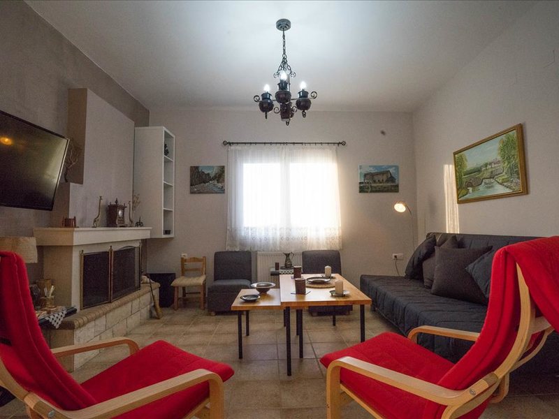 1 Bedroom Detached House In Patsides RE0434 262959