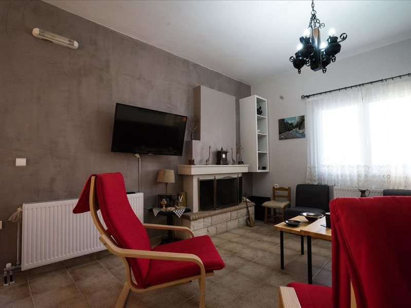 1 Bedroom Detached House In Patsides RE0434 262960