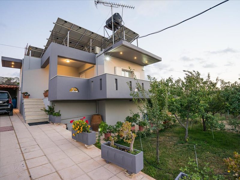 1 Bedroom Detached House In Patsides RE0434 262971