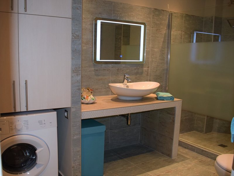 1 Bedroom Flat in Athens RE0133 263060