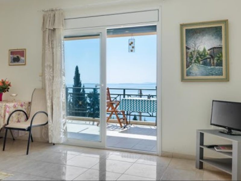 1 Bedroom Flat in Barbati RE0231 263128