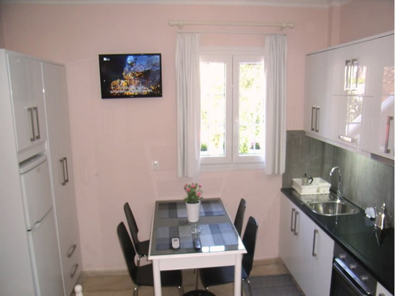 1 Bedroom Flat in Ipsos RE0504 263191