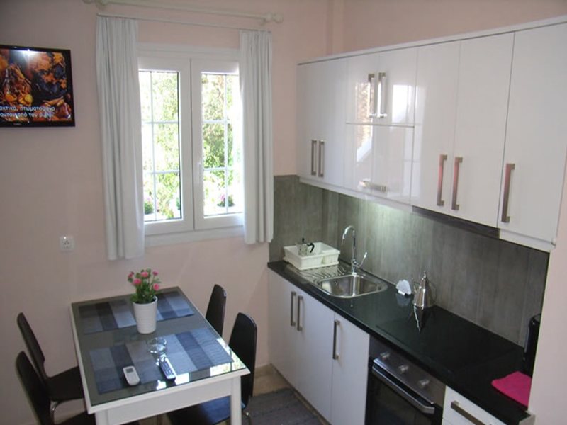 1 Bedroom Flat in Ipsos RE0504 263198