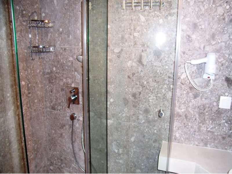 1 Bedroom Flat in Ipsos RE0504 263199