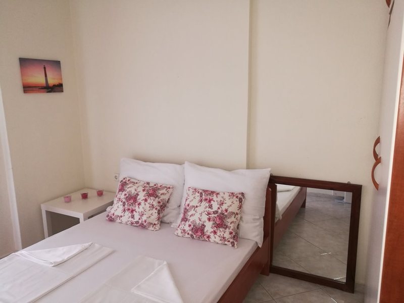 1 Bedroom Flat in Kalithea RE0810 263212