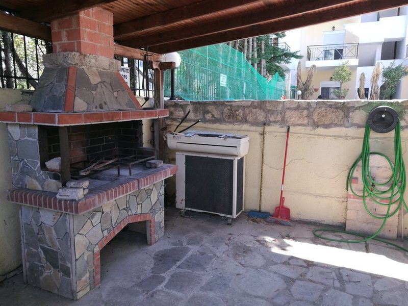 1 Bedroom Flat in Kalithea RE0810 263221