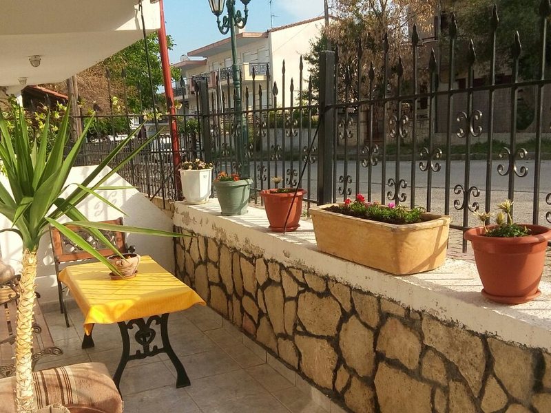 1 Bedroom Flat in Kalithea RE0863 263239