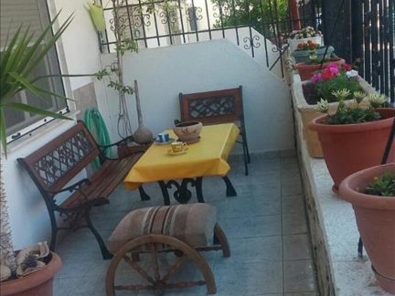 1 Bedroom Flat in Kalithea RE0863 263240