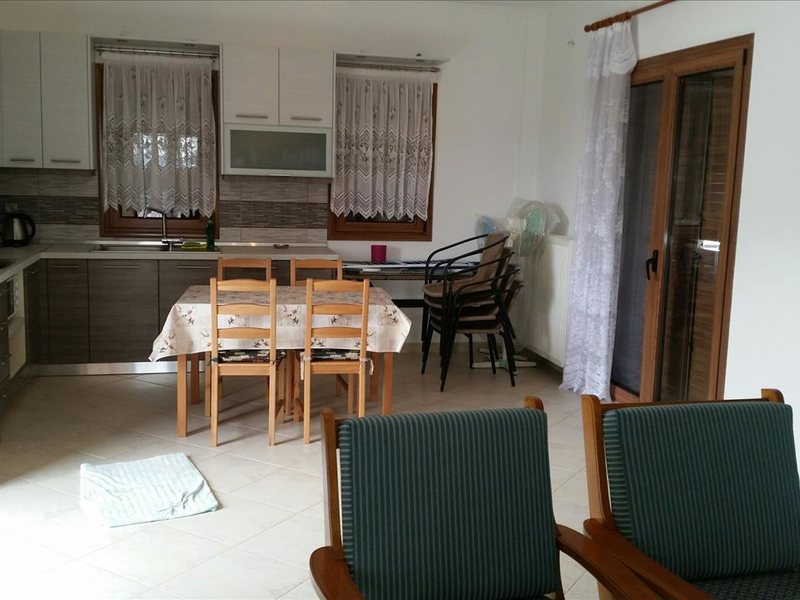 1 Bedroom Flat in Nikiti RE0568 263331