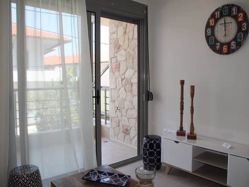 1 Bedroom Flat in Pefkochori RE0442 263380