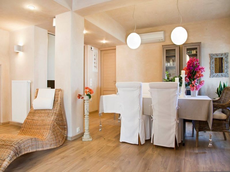 1 Bedroom Villa in Agia Pelagia RE0589 263556