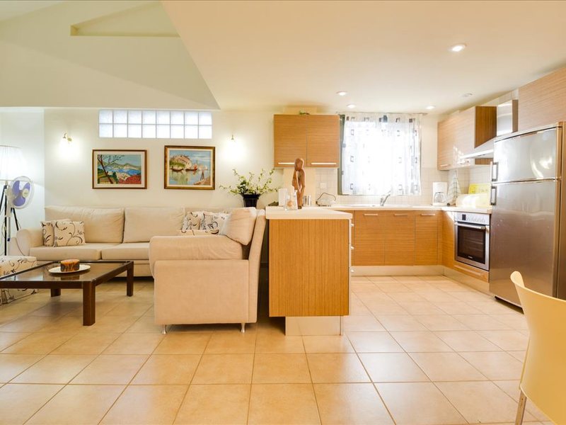 2 Bedroom Detached House in Akti Sani RE0045  265896