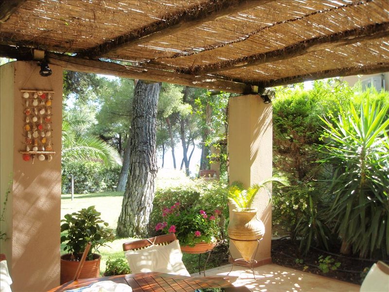 2 Bedroom Detached House in Akti Sani RE0045  265908