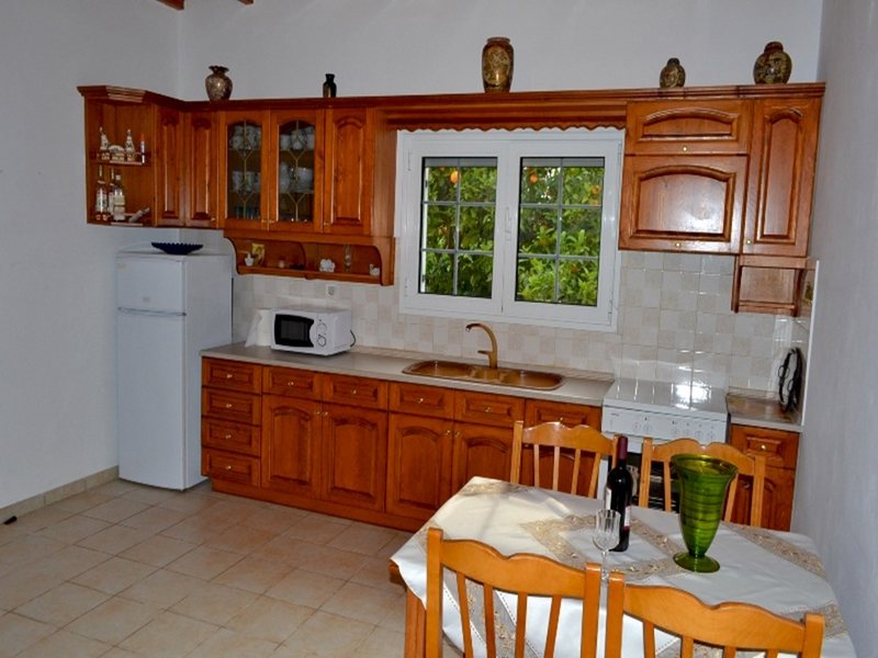 2 Bedroom Detached House in Chalikouna RE0610 263586