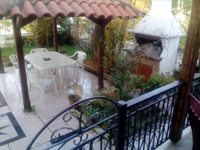 2 Bedroom Detached House in Nea Kallikratia RE0144 263632