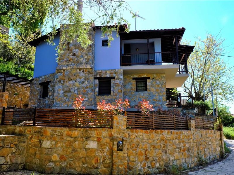 2 Bedroom Detached House in Porto Carras RE0197 263691