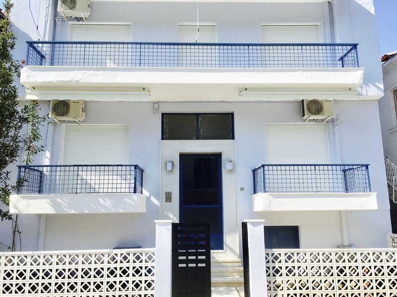 2 Bedroom Flat in Agia Triada RE0727 263766