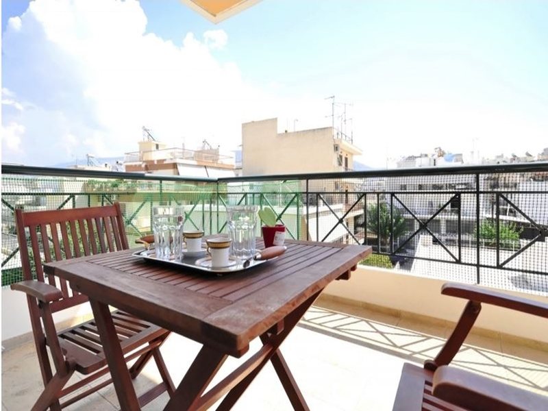 2 Bedroom Flat in Athens RE0115 263800