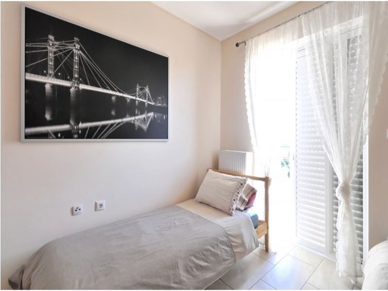 2 Bedroom Flat in Athens RE0115 263801