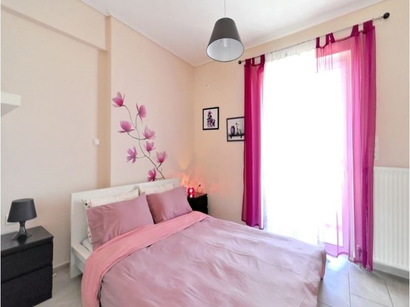 2 Bedroom Flat in Athens RE0115 263804