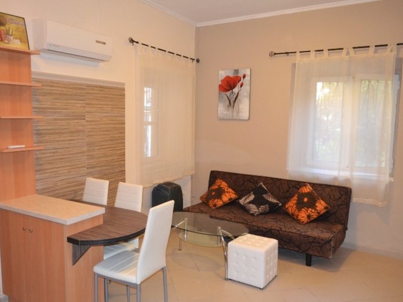 2 Bedroom Flat in Corfu RE0785 263861