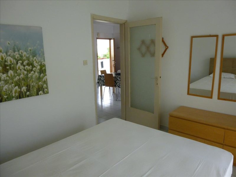 2 Bedroom Flat in Fourka RE0732 263911