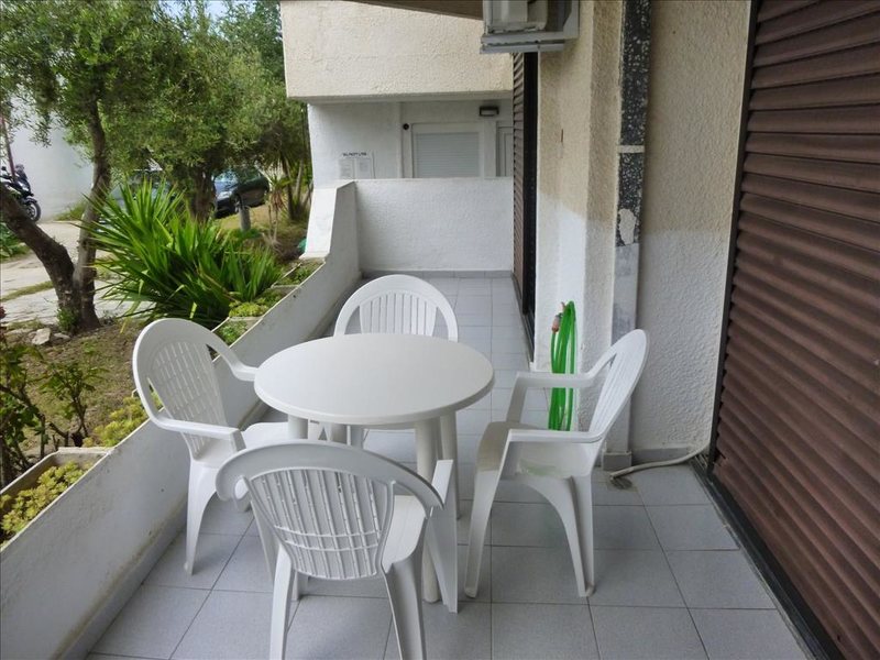 2 Bedroom Flat in Fourka RE0732 263920