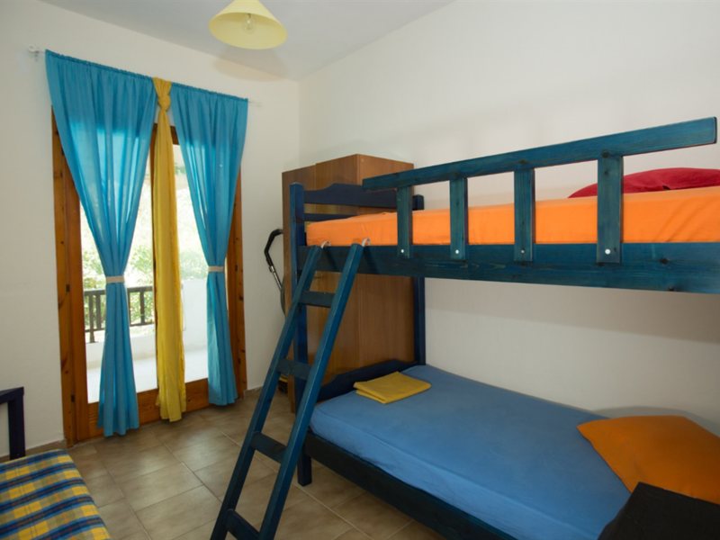 2 Bedroom Flat in Fourka RE0749 263951