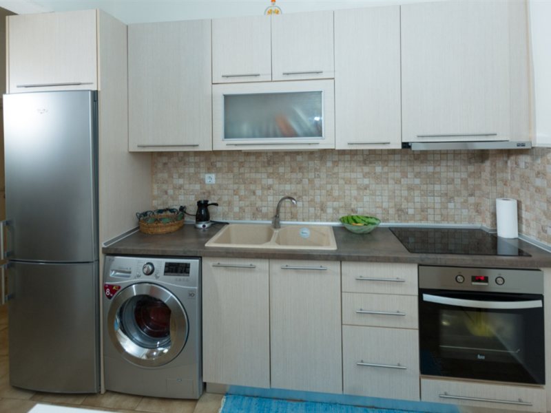 2 Bedroom Flat in Fourka RE0749 263958