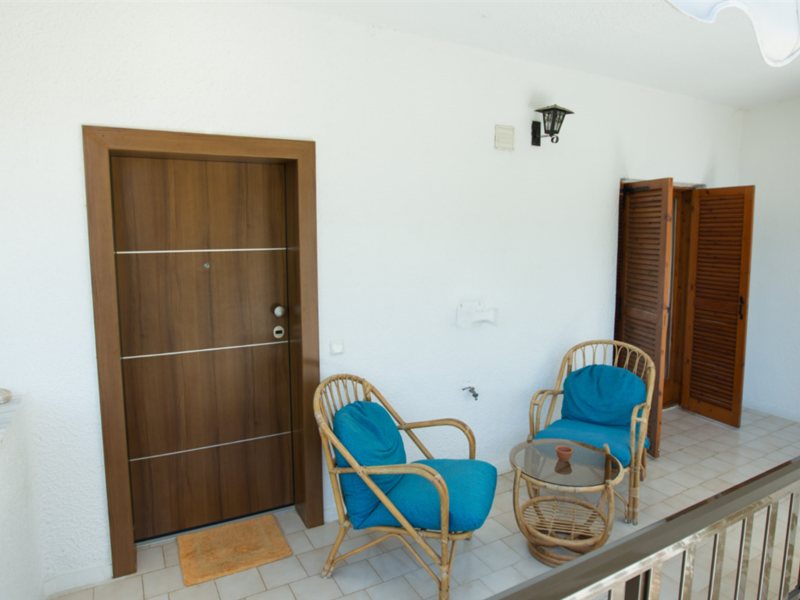 2 Bedroom Flat in Fourka RE0749 263964
