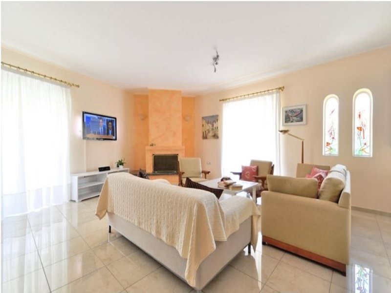 2 Bedroom Flat in Glyfada RE0113 264705