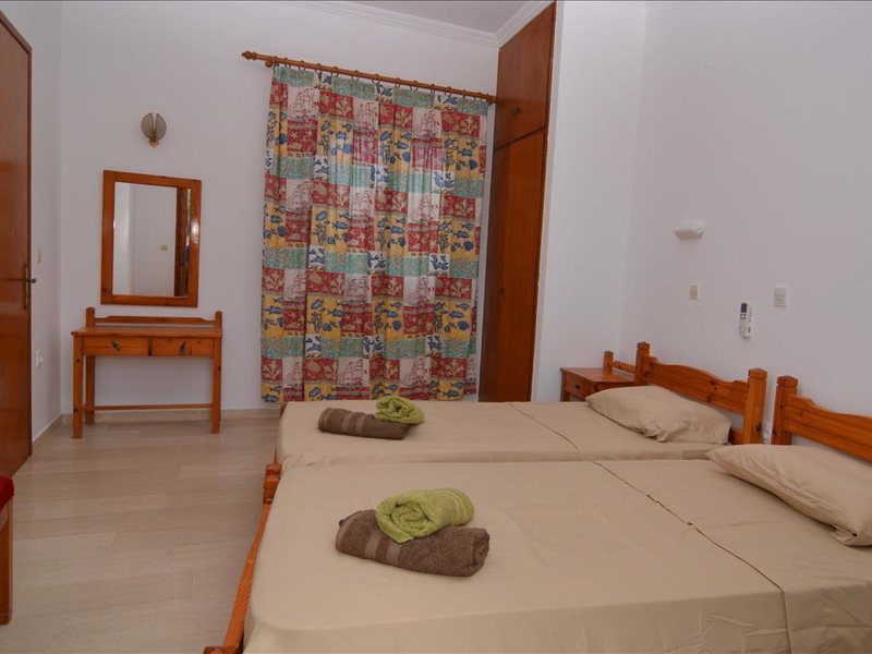 2 Bedroom Flat in Ipsos RE0432 264726