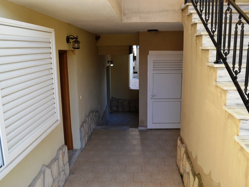 2 Bedroom Flat in Metamorfosi RE0831 264086