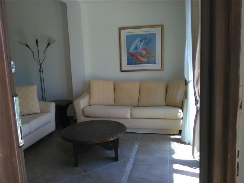 2 Bedroom Flat in Mola Kalyva RE0793 264099