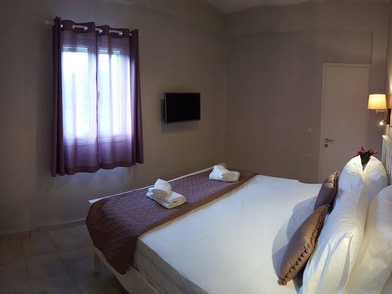 2 Bedroom Flat in Moraitika RE0699 264104