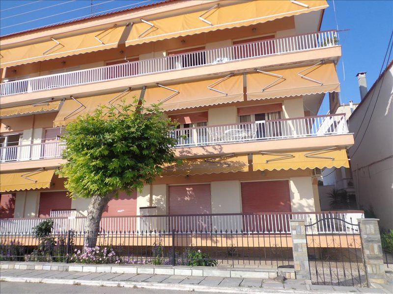 2 Bedroom Flat in Nea Iraklia RE0379 264172