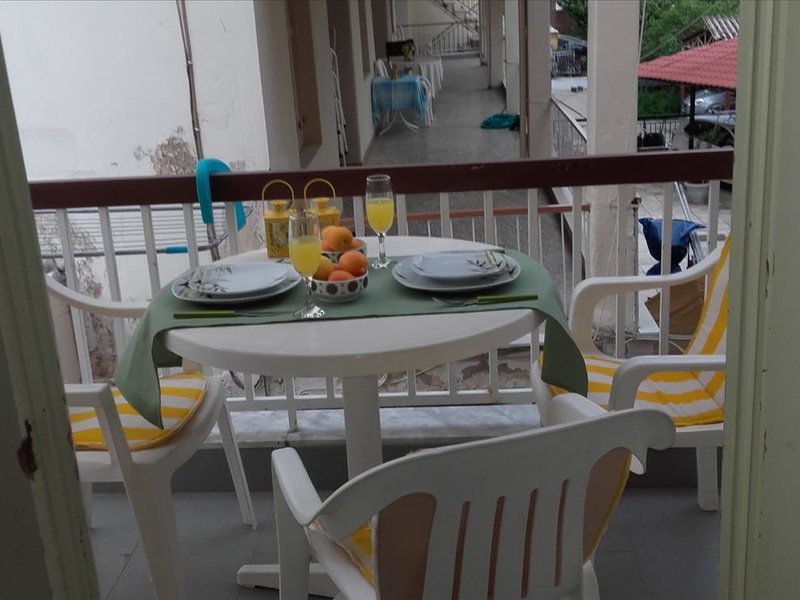 2 Bedroom Flat in Nea Iraklia RE0855 264193