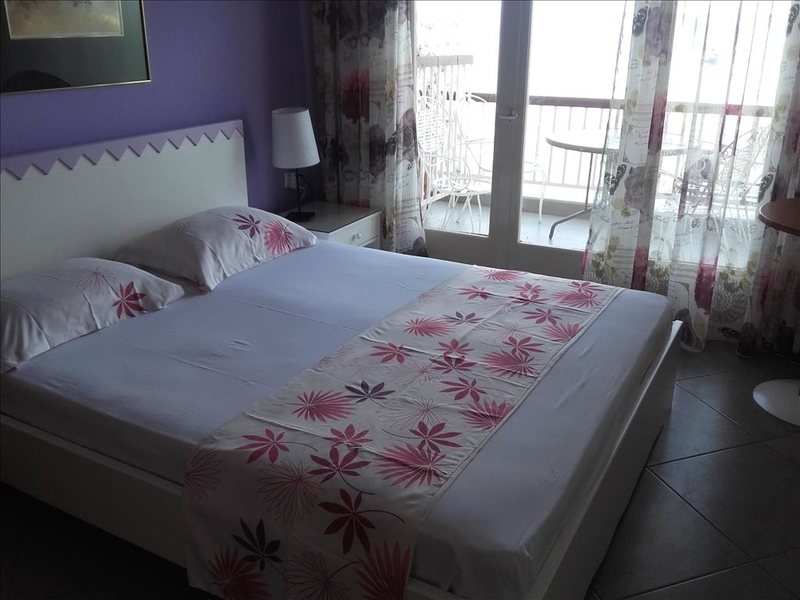 2 Bedroom Flat in Nea Iraklia RE0856 264196