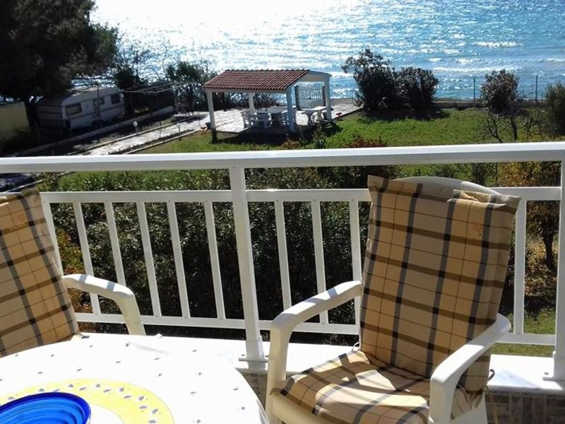 2 Bedroom Flat in Nea Potidea RE0486  264281