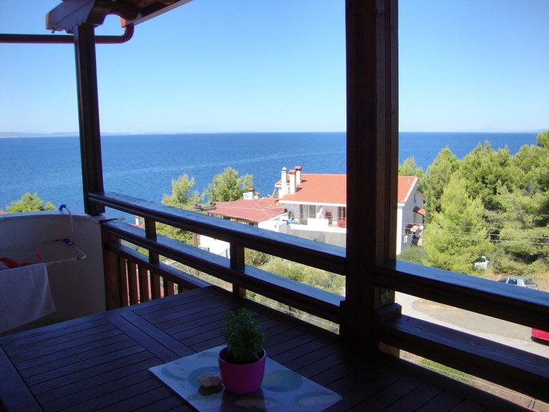 2 Bedroom Flat in Neos Marmaras RE0641 264308