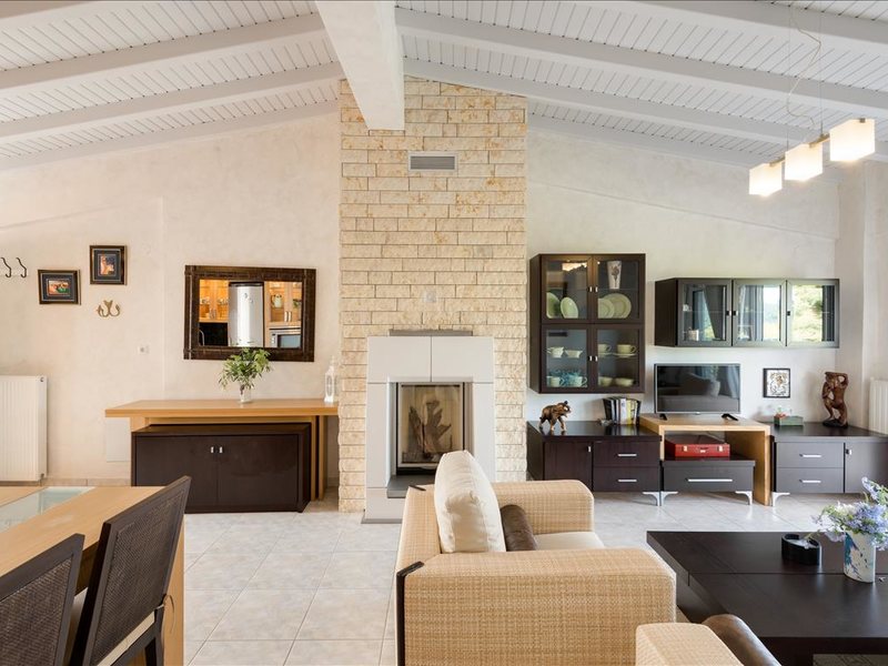 2 Bedroom Flat in Neos Marmaras RE0641 264315