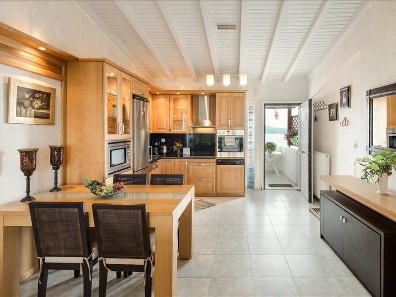 2 Bedroom Flat in Neos Marmaras RE0641 264316