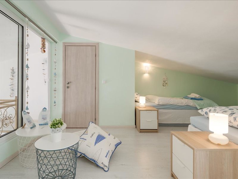 2 Bedroom Flat in Neos Marmaras RE0642 264343