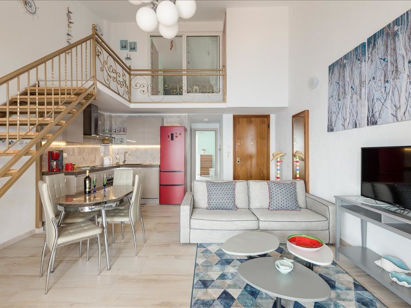 2 Bedroom Flat in Neos Marmaras RE0642 264347