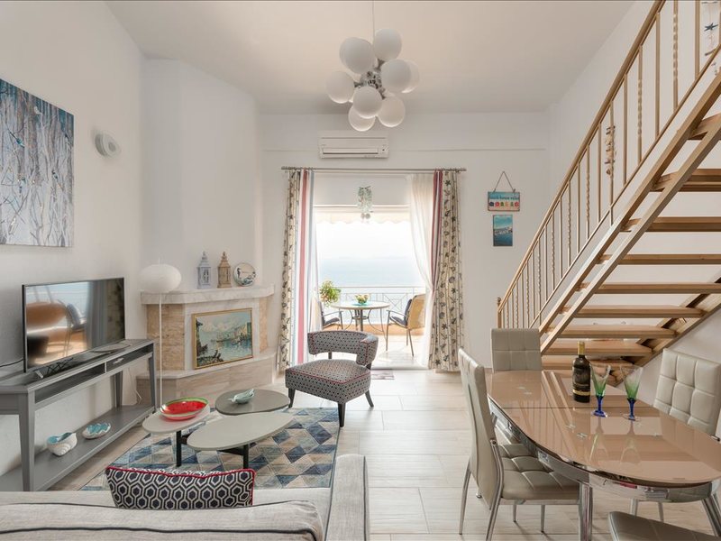 2 Bedroom Flat in Neos Marmaras RE0642 264350