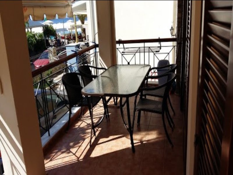 2 Bedroom Flat in Nikiti RE0571 264363